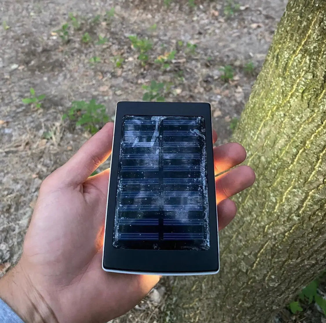 SOLARNI LED EKSTERNI PUNJAČ LedSrbija